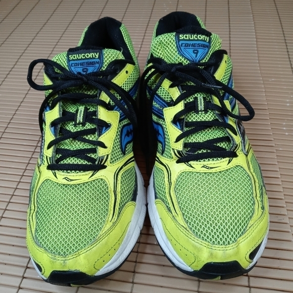 Saucony Cohesion 9 Mens  yellow Blue Black Running